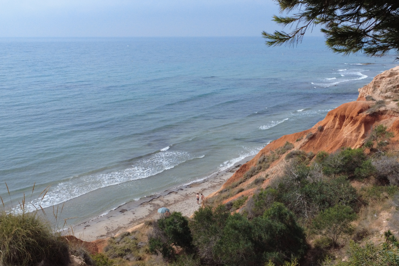 CBS_Beach-Sea_01